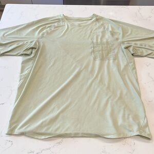 Men’s Lululemon ventilated hiking short sleeve shirt - Dewy Sz XL